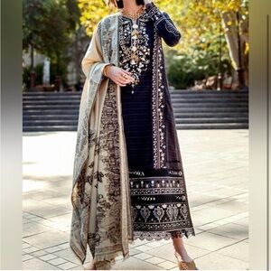 Pakistani Mushq 3 piece dress L